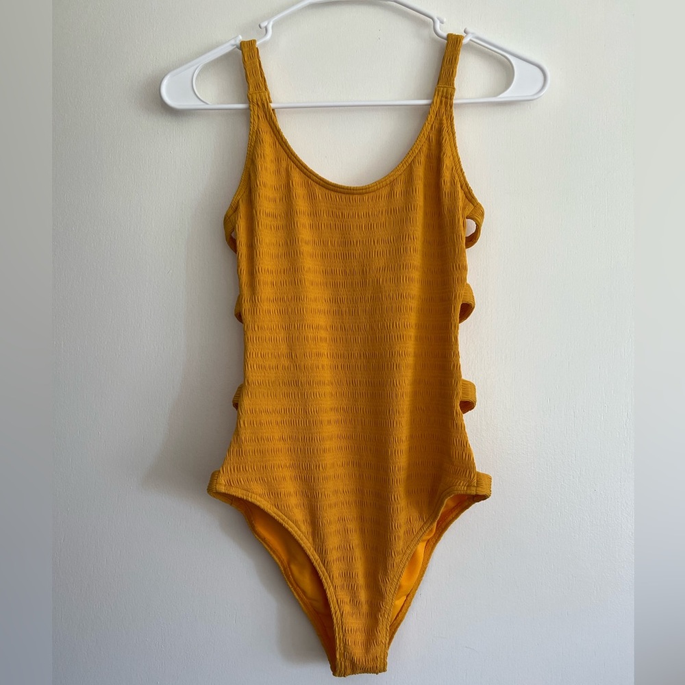 Billabong swimsuit